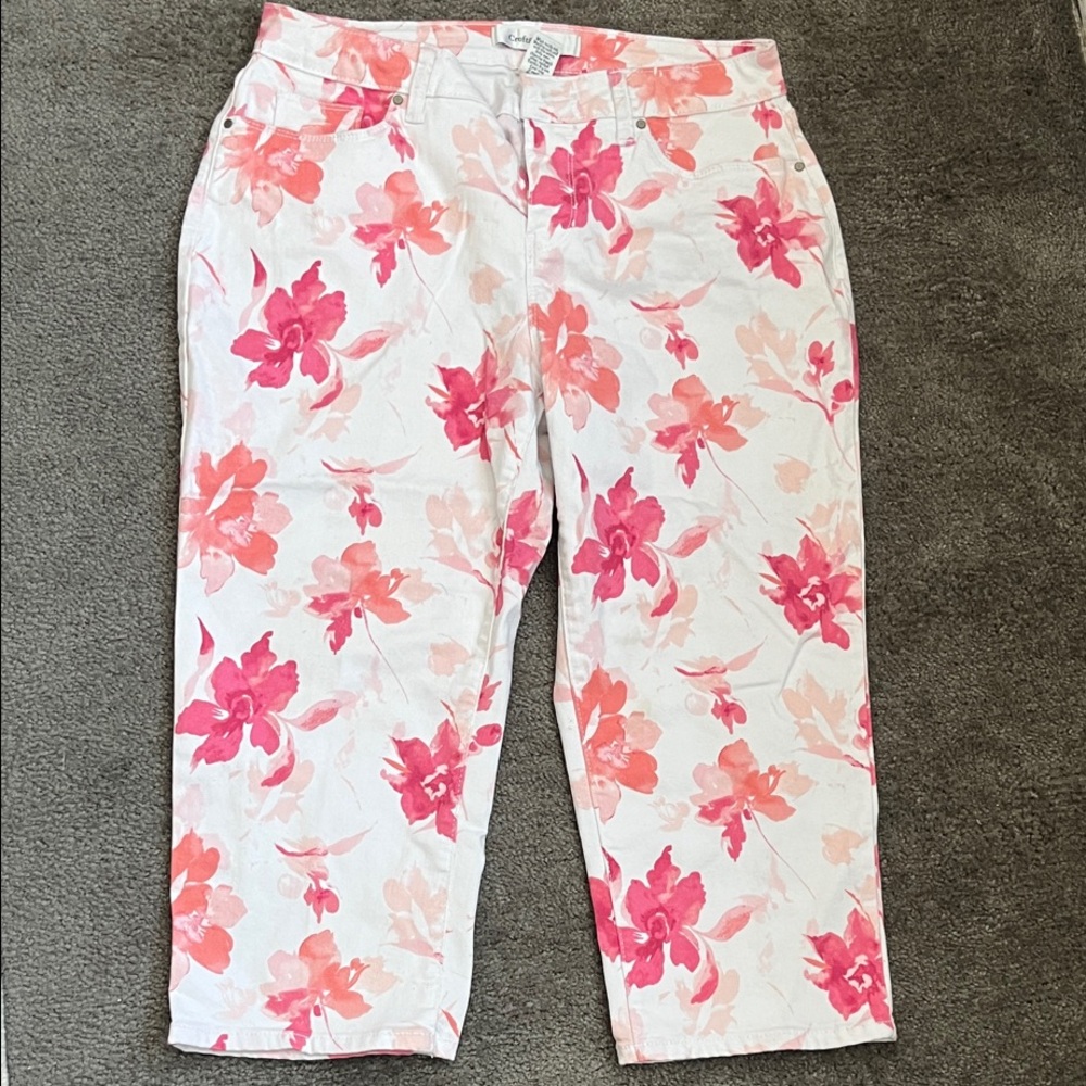 Croft & Barrow Pink Floral Ankle Jeans